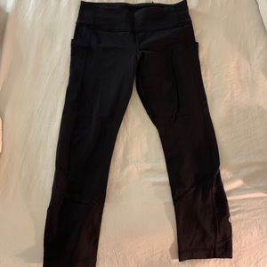 Lulu cropped leggings